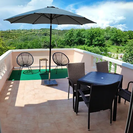 Simon Πανσιόν 4*